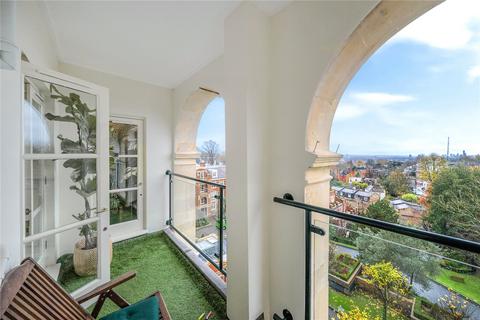 3 bedroom apartment for sale, Frognal Rise, London, NW3