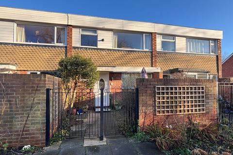 3 bedroom terraced house for sale, St Martins Close, Whitley Bay, Tyne and Wear, NE26 3JW