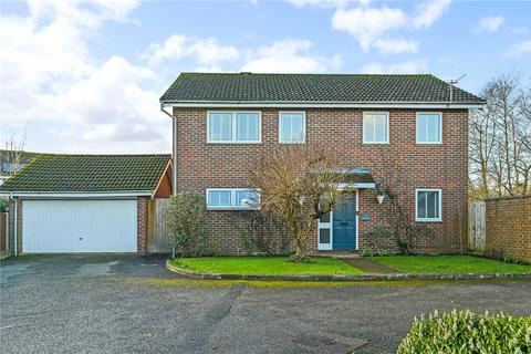 4 bedroom detached house for sale, Moggs Mead, Petersfield, Hampshire