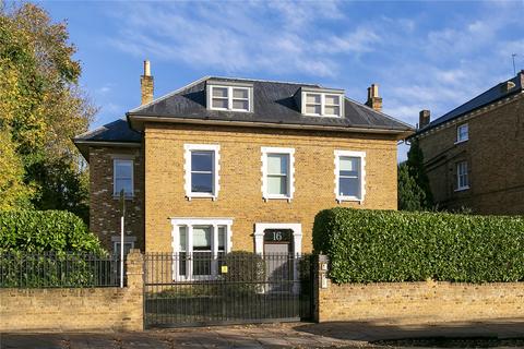 Flat 3, Shrewsbury House, 16 Hampton Road, Teddington, TW11 0JW