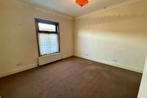 2 bedroom terraced house for sale, Vine Street, Darlington