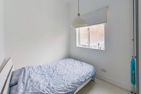 1 bedroom flat to rent, Dalston Lane, Hackney, London, E8