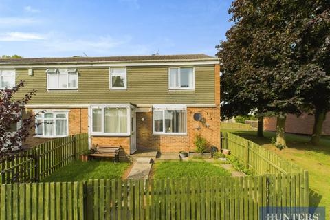 3 bedroom end of terrace house for sale, Easton Road, Bridlington, East Riding of Yorkshire