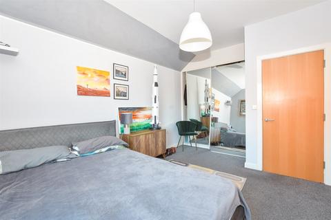 1 bedroom apartment for sale, Church Road, Chichester, West Sussex