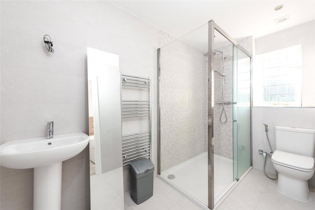 Bed 6 En Suite