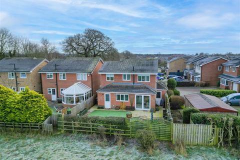 4 bedroom detached house for sale, Herriot Way, Thirsk