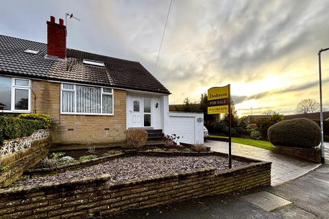 4 bedroom semi-detached house for sale, Ringway, Garforth, Leeds