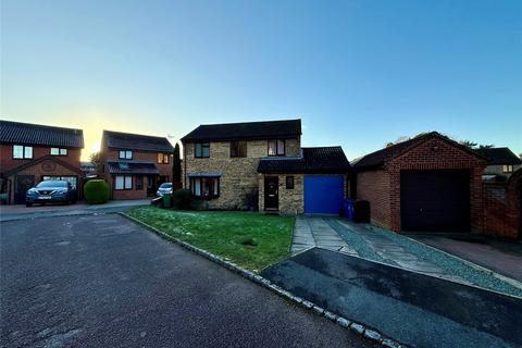 3 bedroom detached house for sale, Northington Close, Forest Park, Bracknell, Berkshire, RG12