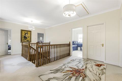 5 Bartrop Close, Goffs Oak, Waltham Cross, EN7 6SZ