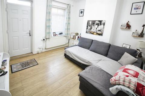 2 bedroom terraced house for sale, Oak Terrace, Leeds LS25