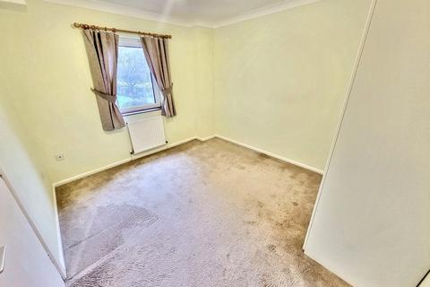 2 bedroom flat for sale, Bournemouth