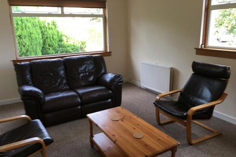 3 bedroom house to rent, Pipeland Road, St. Andrews