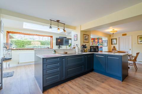 4 bedroom detached house for sale, Newent GL18