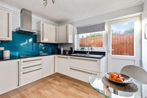 3 bedroom chalet for sale, Willowhayne Avenue, East Preston, BN16