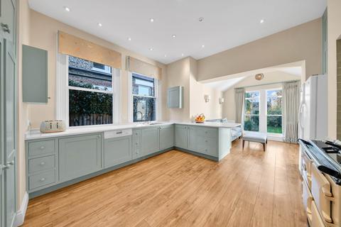 6 bedroom semi-detached house for sale, Alleyn Road, West Dulwich, SE21