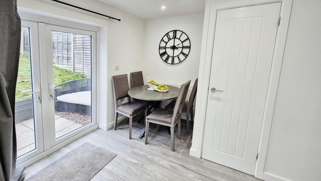 Kitchen dining room