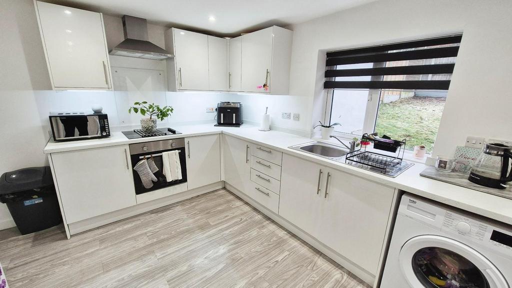 Kitchen dining room
