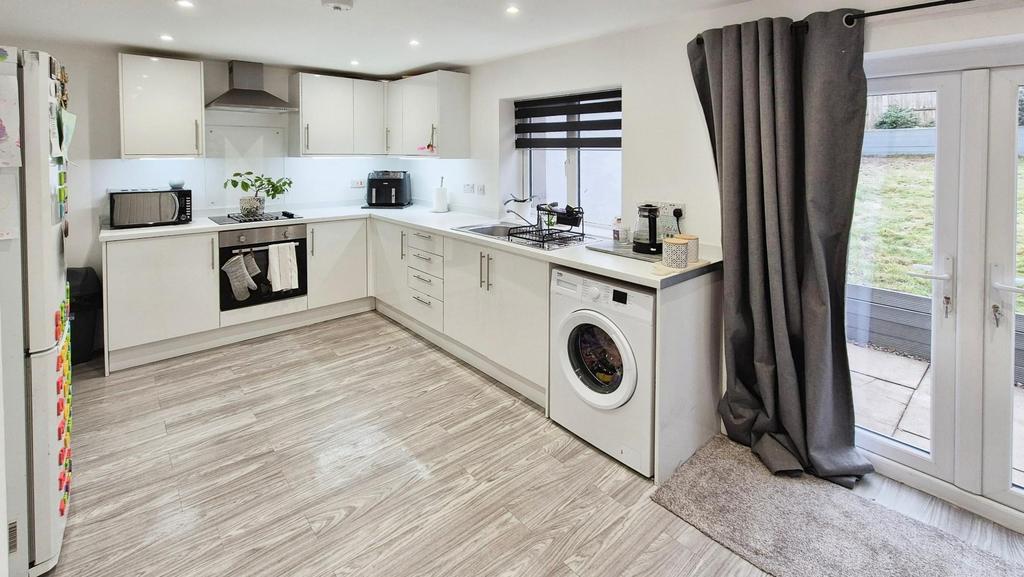 Kitchen dining room