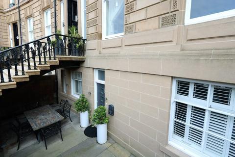 2 bedroom flat to rent, Park Circus, Glasgow, Glasgow City, G3