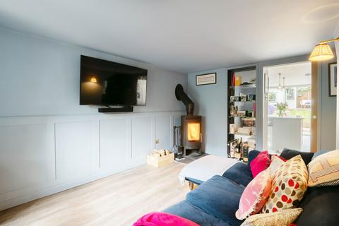 Mulberry Cottage Chavenage Lane, Tetbury, GL8 8BT