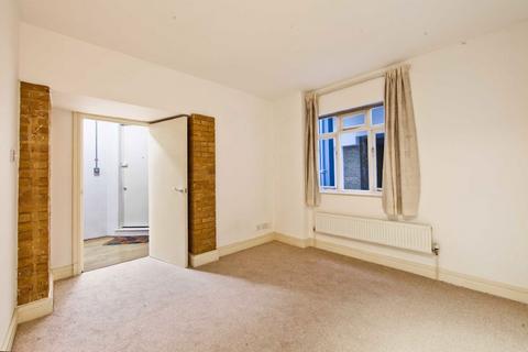 1 bedroom flat to rent, Gowers Walk, London E1