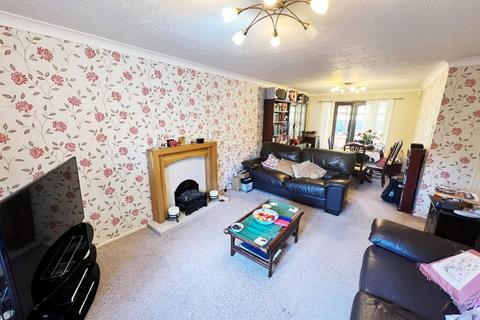 4 bedroom detached house for sale, Glastonbury Close, Spennymoor