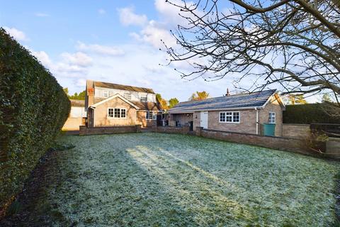 4 bedroom detached house for sale, Duckthorpe Lane, Marshchapel DN36