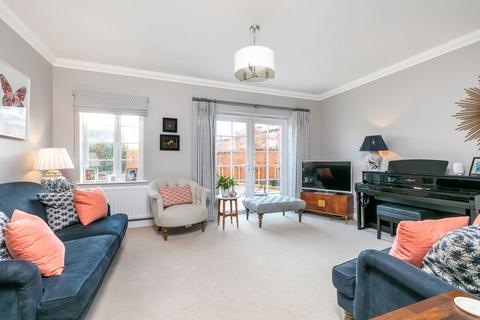 5 bedroom detached house for sale, Kings Drive, Winchester, SO22