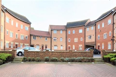 1 bedroom flat to rent, Admiral Way, Hartlepool TS24