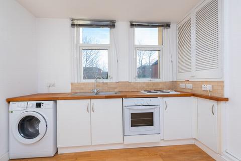 1 bedroom apartment for sale, Alexandra Road, Farnborough, GU14