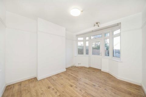 3 bedroom end of terrace house for sale, Priory Road, Hounslow TW3