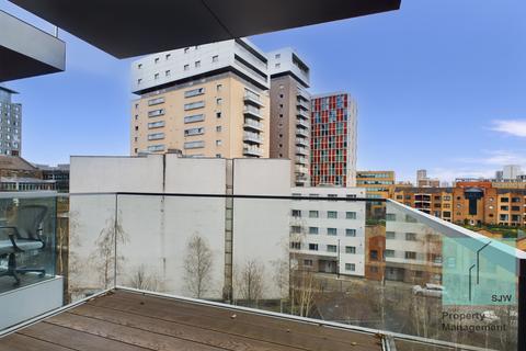 1 bedroom apartment to rent, Meranti House, London E1