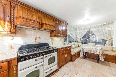 4 bedroom terraced house for sale, Howell Walk, London, SE1