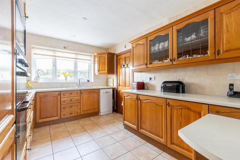 3 bedroom detached bungalow for sale, Oak Tree Gate, Audlem