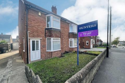 2 bedroom semi-detached house to rent, Sandstone Road, Wincobank, Sheffield