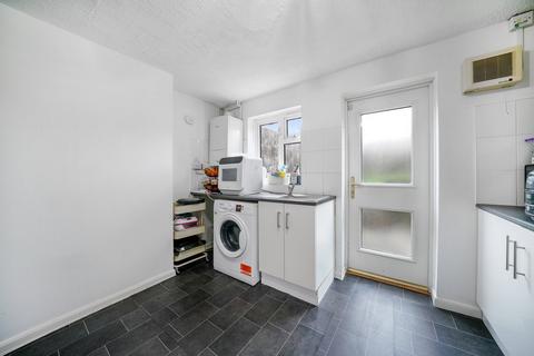 2 bedroom terraced house for sale, Northborough Road, London, SW16