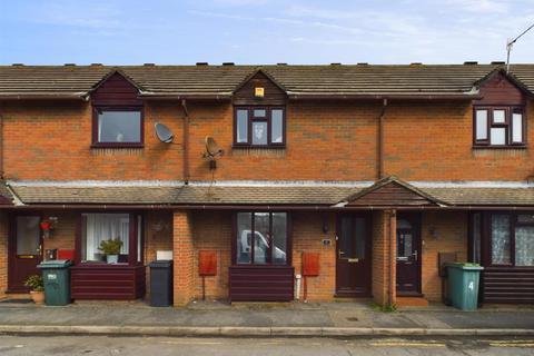 2 bedroom terraced house for sale, Springfield Road, Eastbourne