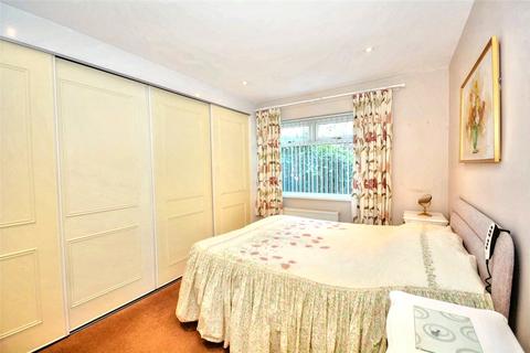 2 bedroom bungalow for sale, The Fairway, Stanningley, Pudsey, West Yorkshire