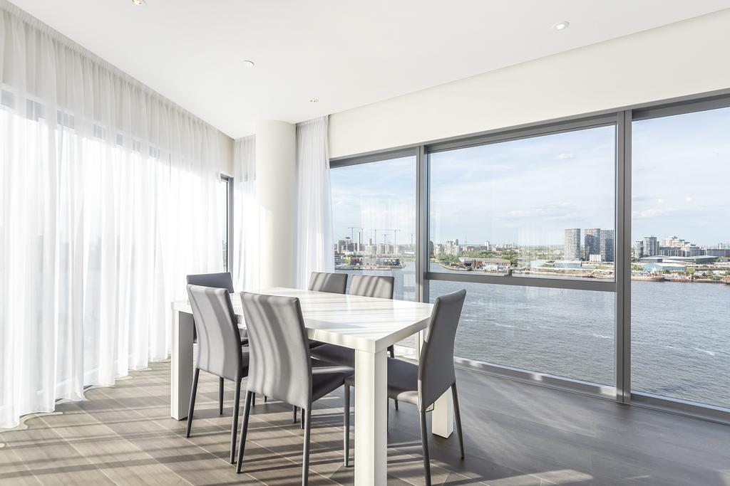 Dining Area.jpg