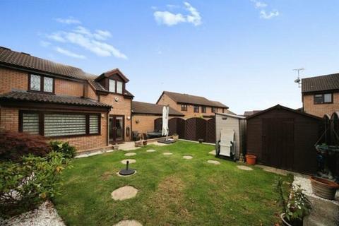 2 bedroom end of terrace house for sale, Tilgate, Luton, Bedfordshire, LU2 8RR