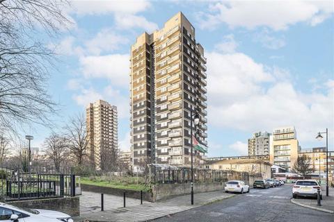 2 bedroom flat for sale, Swedenborg Gardens, London E1