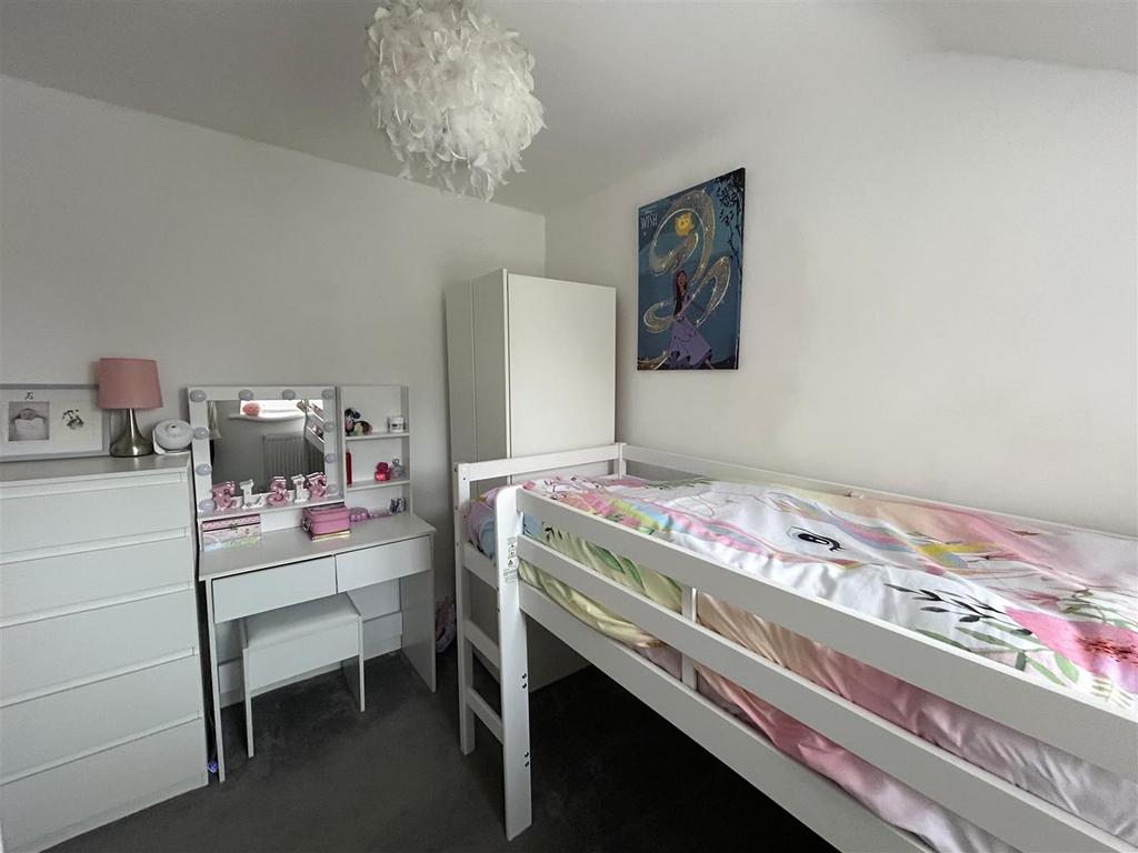 Bedroom 333.jpeg