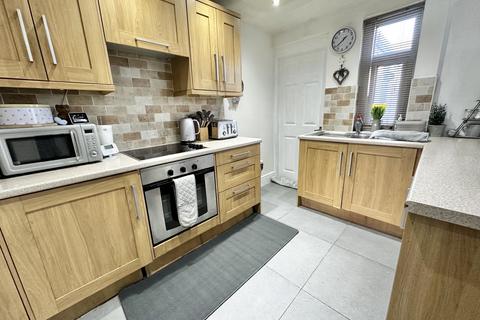 3 bedroom terraced house for sale, Grange Road, Layton FY3