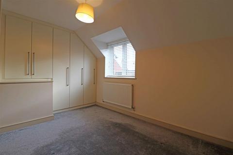 2 bedroom mews for sale, Vine Mews, Warwick