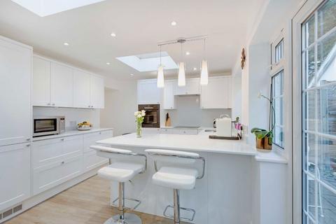 4 bedroom semi-detached house for sale, Perivale Lane, Greenford UB6
