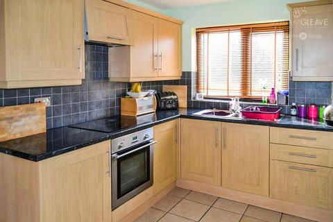 3 bedroom detached house to rent, Stanley Road, Buckley CH7