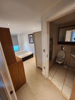 2 bedroom apartment to rent, Armouries Way, Leeds LS10