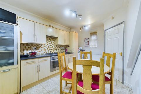 3 bedroom terraced house for sale, Kenmuir Avenue, Kingsley, Northampton, NN2 7DX