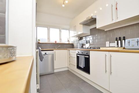 2 bedroom flat for sale, Holland Road, West Ham, London, E15 3BP