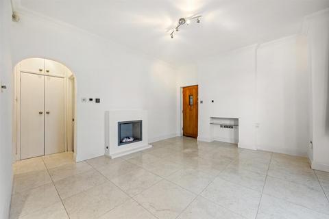 1 bedroom ground floor flat for sale, Woodfield Road, Ealing